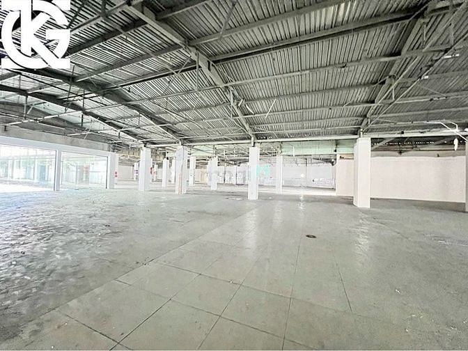 Hình ảnh Cho Thuê Nhà Mặt Tiền 856 Âu Cơ, Q.Tân Bình ( 8.000m2 )