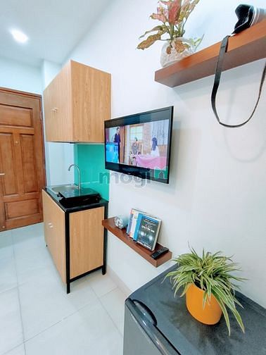Hình ảnh Studio cửa sổ lớn Nguyễn Trãi Q1 gần sát bên ĐH Hoa Sen, CV 23/9