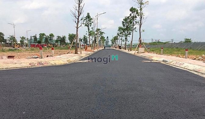 Hình ảnh Thanh lý 30 lô đất đường Dương Thị Giang,Quận12,70m2,giá 2tỷ6,sổ riêng