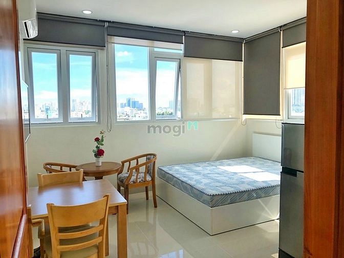 Hình ảnh STUDIO - FULL NỘI THẤT - có CỬA SỔ lớn ngay trung tâm QUẬN 7