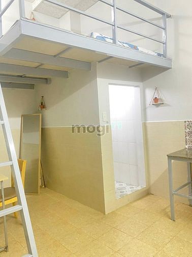 Hình ảnh Cho thuê phòng Duplex thoáng cao gần ĐH Hutech