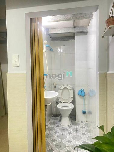 Hình ảnh Cho thuê phòng Duplex thoáng cao gần ĐH Hutech