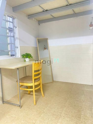 Hình ảnh Cho thuê phòng Duplex thoáng cao gần ĐH Hutech