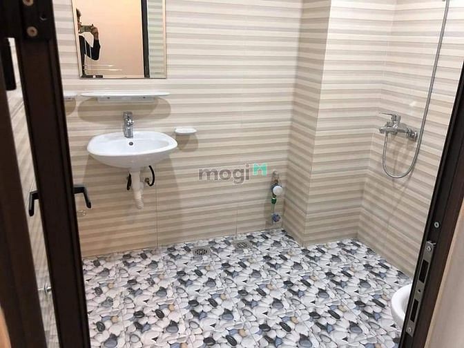 Hình ảnh Studio Cửa Sổ Lớn Ngay K300 Gần Lotte Cộng Hoà