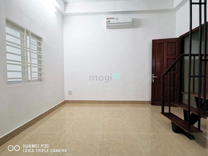 Hình ảnh DUPLEX nội thất cơ bản GẦN RMIT, NTTU, TDTU, UFM,...