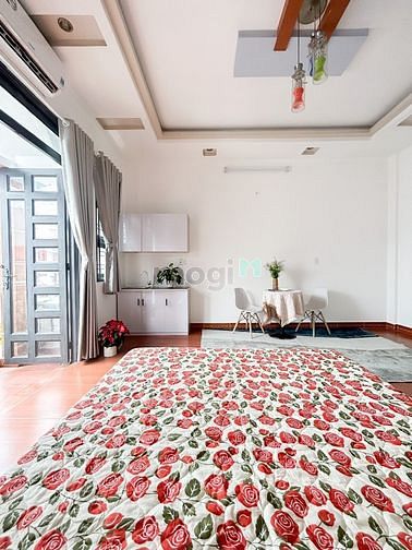 Hình ảnh Phòng bancol full nội thất mới 100% kế Trường Chinh - Cộng Hoà