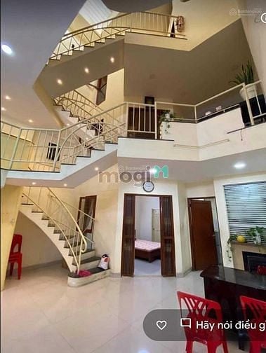 Hình ảnh Chính chủ cho thuê nhà 63 Đinh Công Tráng