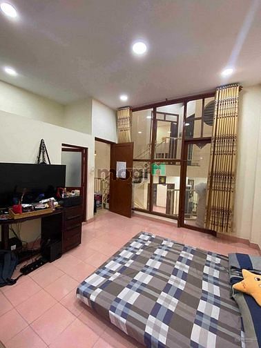 Hình ảnh Chính chủ cho thuê nhà 63 Đinh Công Tráng
