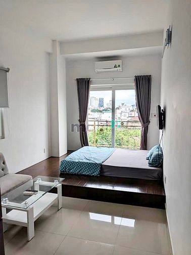 Hình ảnh Studio full nội thất cửa sổ lớn có ba công  mặt tiền Nguyễn Khoái quậ