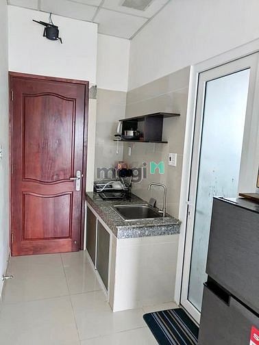 Hình ảnh Studio full nội thất cửa sổ lớn có ba công  mặt tiền Nguyễn Khoái quậ