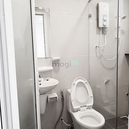 Hình ảnh Studio full nội thất cửa sổ lớn có ba công  mặt tiền Nguyễn Khoái quậ