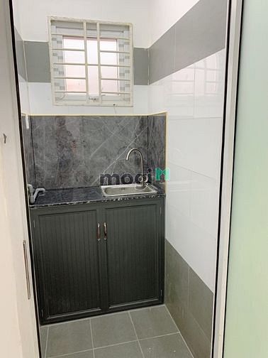 Hình ảnh Studio đúng đỉnh trên đường hồng hà