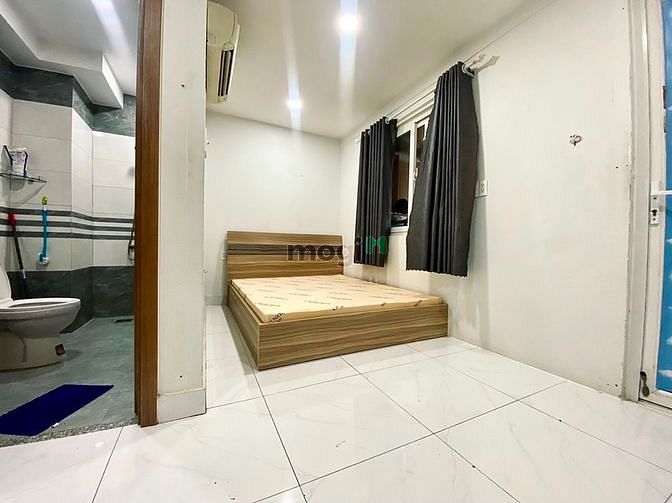 Hình ảnh Studio Banconl Lớn Full NT_Ngay Chùa Pháp Quang, ĐH Công Nghệ Sài Gòn