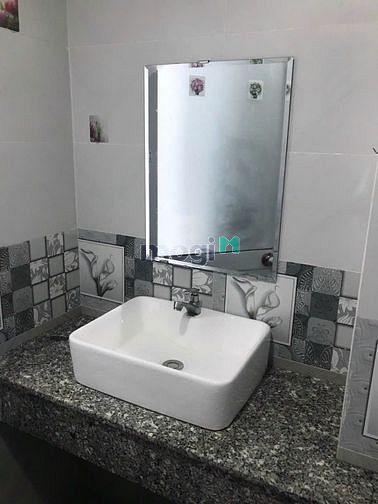 Hình ảnh CHDV 4 tầng, hẻm 6 m, Quận 7. 5*33, 15 phòng. Thu nhập 40 tr.