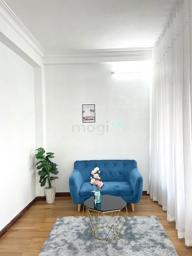 Hình ảnh Studio BANCONL Full NT_Ngay CV Tao Đàn, ĐH Kinh Tế, Văn Lang