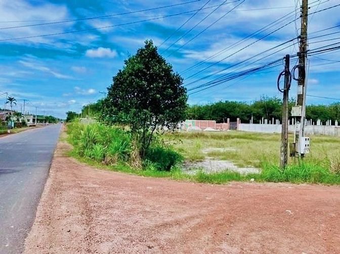 Hình ảnh Bán 1500m2 đất thổ cư cạnh KCN Bình Phước giá 2,2 tỷ dân đông