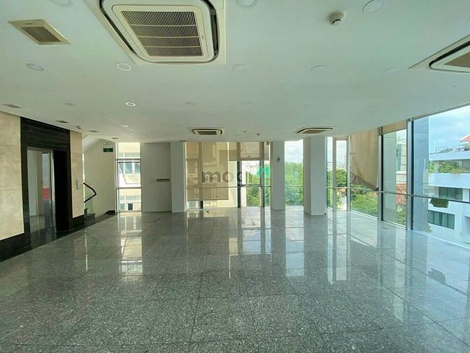 Hình ảnh Cho thuê tòa nhà Nguyễn Văn Thủ quận 1