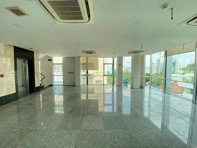 Hình ảnh Cho thuê tòa nhà Nguyễn Văn Thủ quận 1