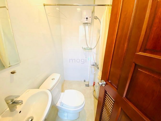 Hình ảnh Mb6623 nạp rút nhanh chóng Studio sau lưng ĐH Hoa Sen ngã sáu Phù Đổng cv 23/9 Bùi Viện