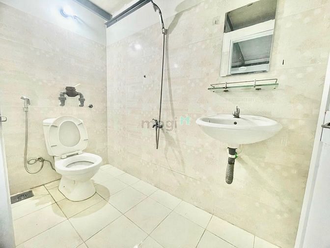 Hình ảnh Căn Hộ Cửa Sổ Thoáng Nội Thất Mới Nằm Ngay Lê Trọng Tấn