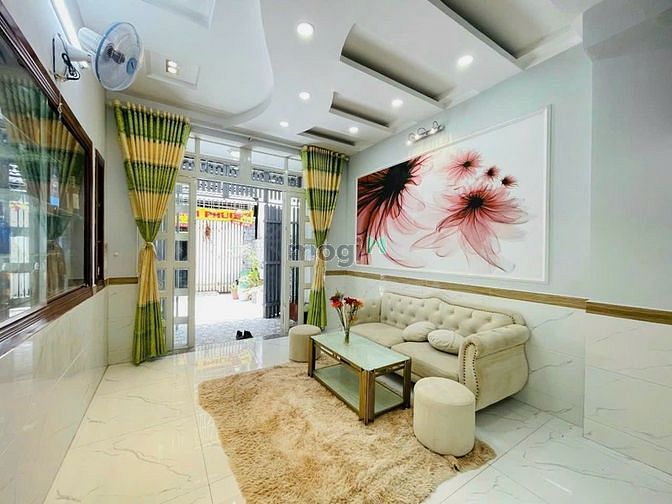 Hình ảnh Bán gấp nhà 60.8m2,giá 2tỷ950,Thăng Long,Tân Bình,Sổ riêng