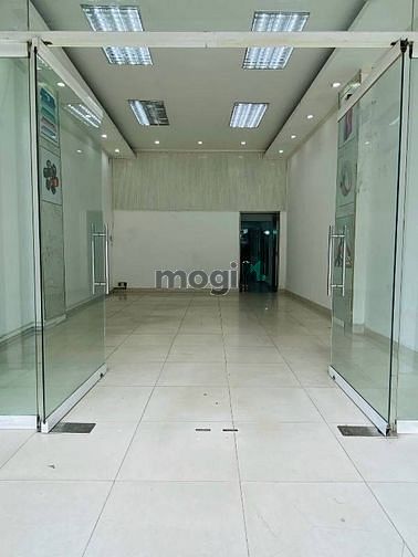 Hình ảnh Cho thuê nhà Hẻm Tải quay đầu 8/32A Lê Bình, Phường 4, Quận Tân Bình.