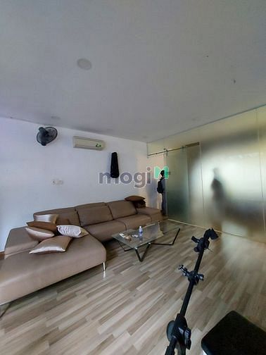 Hình ảnh Cho thuê nhà Hẻm Tải quay đầu 8/32A Lê Bình, Phường 4, Quận Tân Bình.