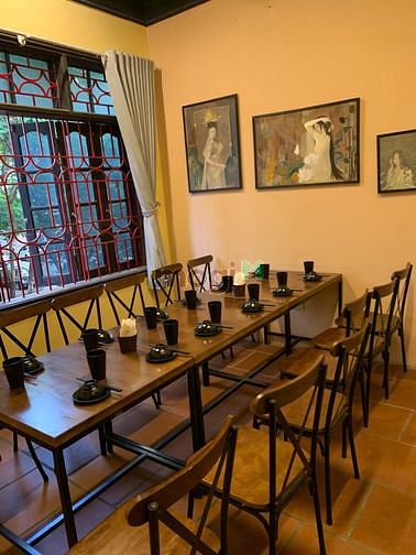 Hình ảnh Sang nhượng Nhà hàng phố Nguyễn Phong Sắc, Cầu Giấy, 350m2, hđ 10 năm