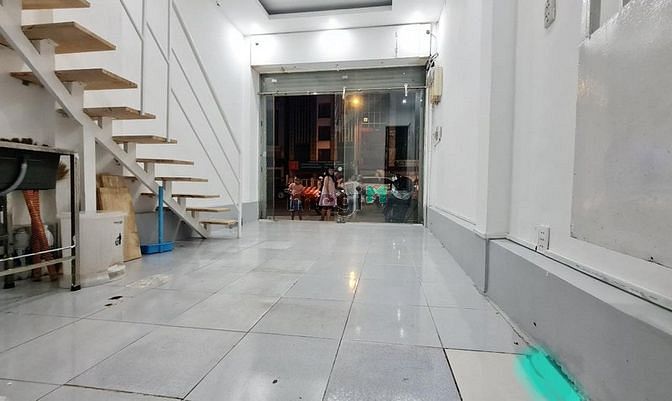 Hình ảnh Cho thuê nhà nguyên căn Mặt tiền Điện Biên Phủ, phường Đa Kao, Quận 1.