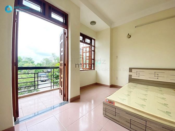 Hình ảnh CHO THUÊ CHDV FULL NOI THẤT , có máy giặt riêng , cửa sổ lớn