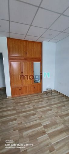 Hình ảnh Cho thuê phòng 1 lầu 1 trệt có sân