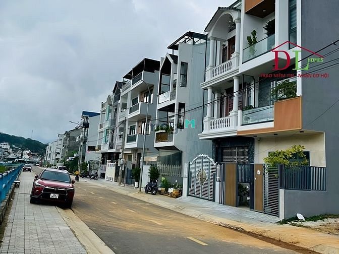 Hình ảnh Bán đất 3 mặt tiền KQH Phạm Hồng Thái phường 10 Đà Lạt - MN3513