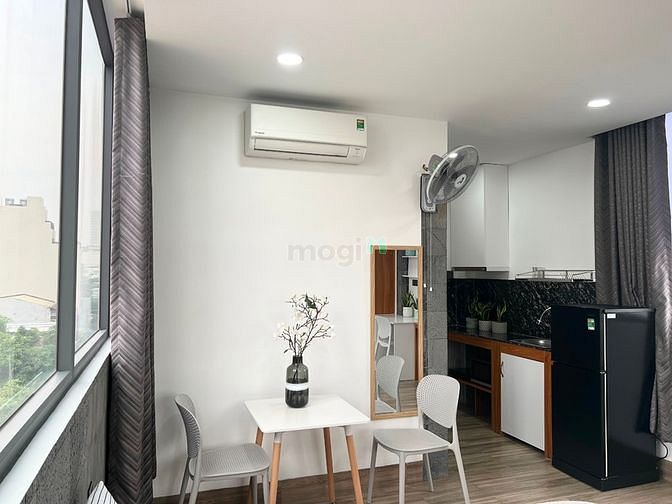 Hình ảnh CĂN HỘ - Studio - cửa sổ - full nội thất đường D5 kế D2- sau ĐH hutect
