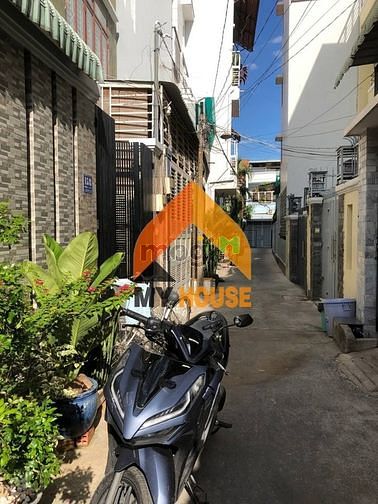 Hình ảnh Mời bạn thuê nhé nhà phố Q2 2lầu 3PN full nội thất.