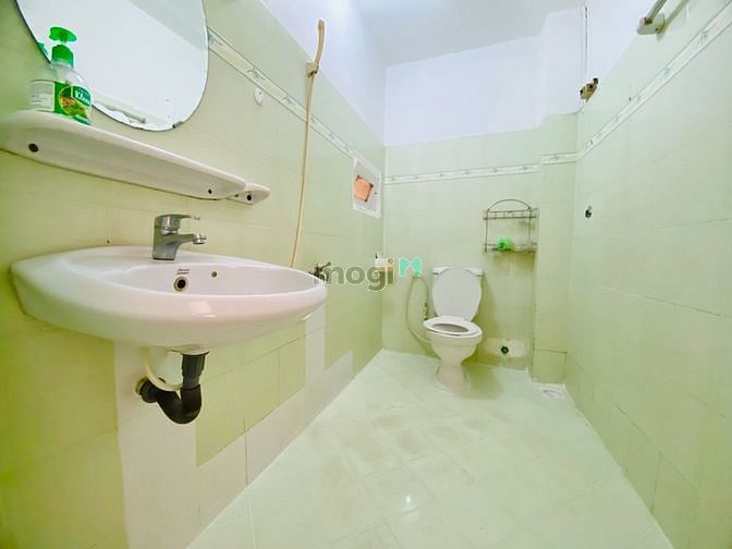 Hình ảnh Cho Thuê Nhà 68/20A Út Tịch, Phường 4, Tân Bình
