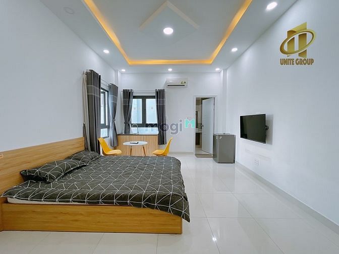 Hình ảnh studio full nội thất cửa sổ lớn phòng mới ở Tan Quy quận 7
