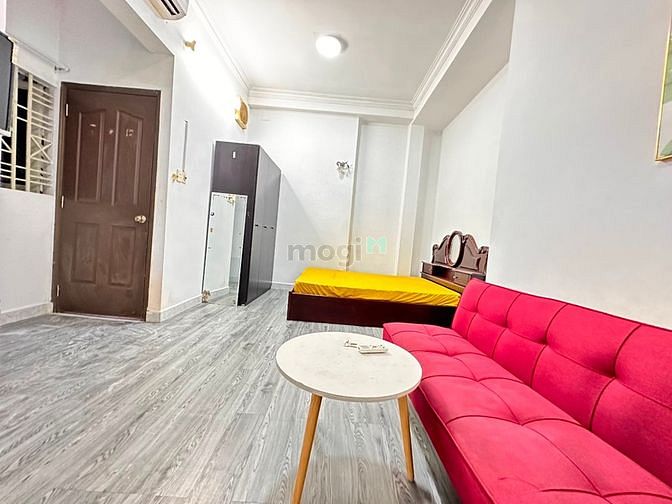 Hình ảnh Studio _Banconl Full NT_Ngay Vạn Hạnh Mall, ĐH Kinh Tế, Hoa Sen