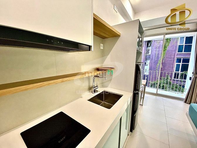 Hình ảnh Cho thuê Trang Chủ MB66.COM / Đăng Ký Tặng 66K có cửa số lớn có ban công full NT Cống Quỳnh quận 1