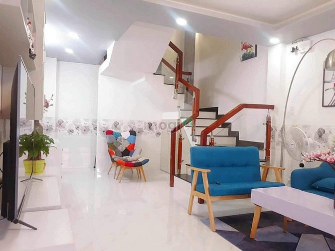 Hình ảnh nhà đẹp bình tân giáp tân phú. 5 tầng. giá nhỉnh 5ty