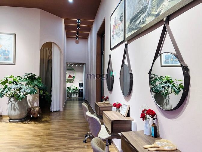 Hình ảnh Cho thuê nhà MT Mai Thị Lựu Quận 1