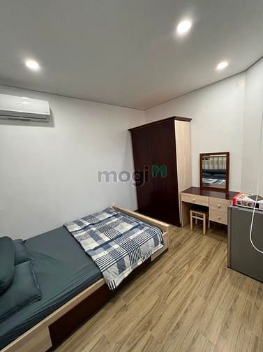 Hình ảnh Studio ban công 1 phòng gần các tiện ích sân bay , siêu thị , dại họ…