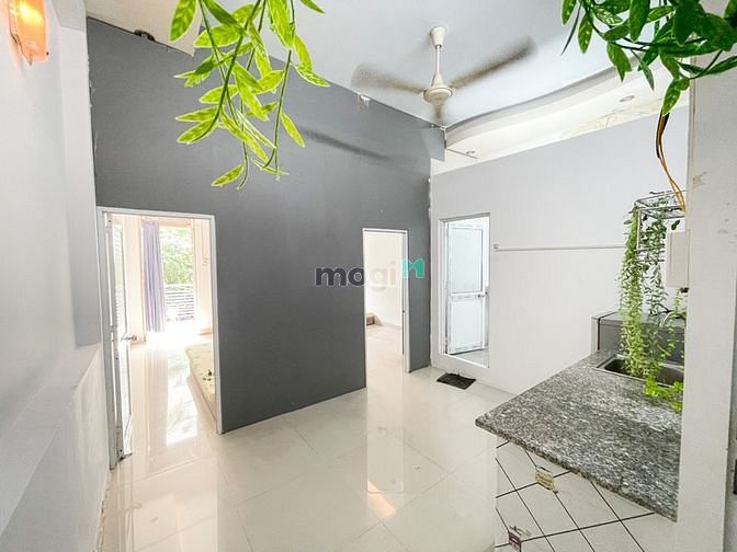 Hình ảnh Chdv 2pn Ban Công Full Nội Thất Ngay Gần Sân Bay.