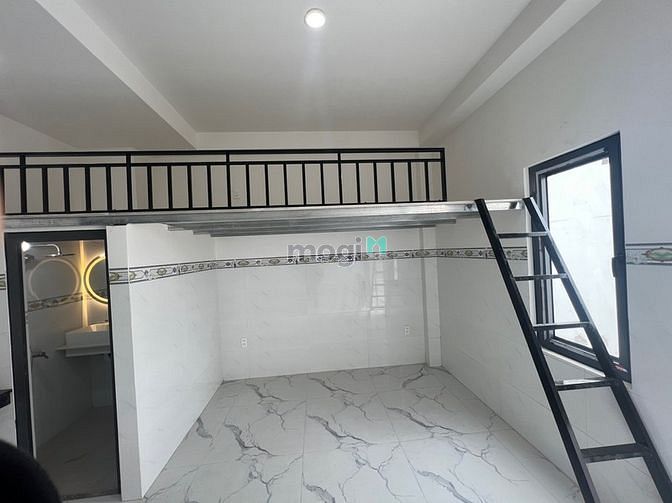 Hình ảnh Phòng gác giá rẻ dành cho sinh viên gần ngã tư Thủ Đức