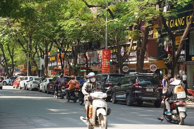 Hình ảnh Cần bán đất MẶT PHỐ Tô Hiệu to - CG 115M2, MT 7M, Vỉa hè KD sầm uất