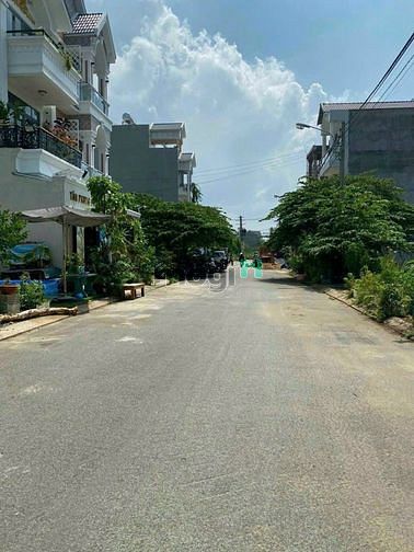 Hình ảnh Bán Lô Đất 68m2 Đường Bưng Ông Thoàn Phường Phú Hữu
