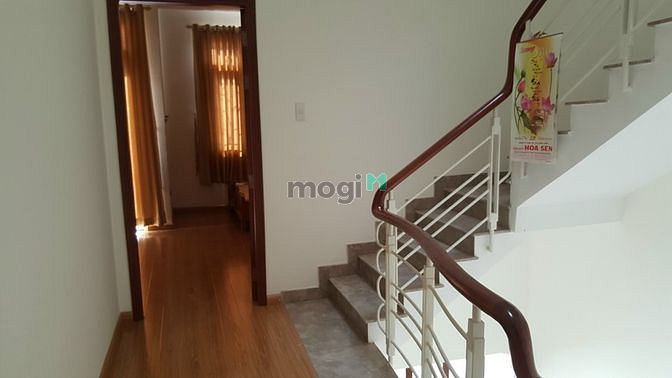 Hình ảnh Cho Thuê Nhà Nguyên Căn Phường Tân Thuận Tây