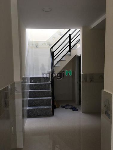 Hình ảnh Nhà gác lửng hẻm ô tô Trung Mỹ Tân Xuân,sổ riêng, 4m x 15m, 3.4 tỷ