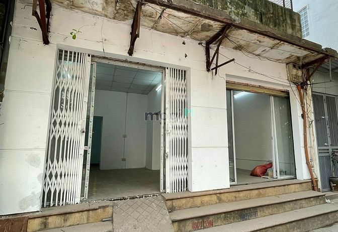 Hình ảnh Cho thuê 2 cửa hàng mặt phố số 37 Lý Nam Đế