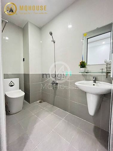 Hình ảnh Phòng studio 2 cửa sổ 28m2 full nội thất ngay chợ phạm văn bạch