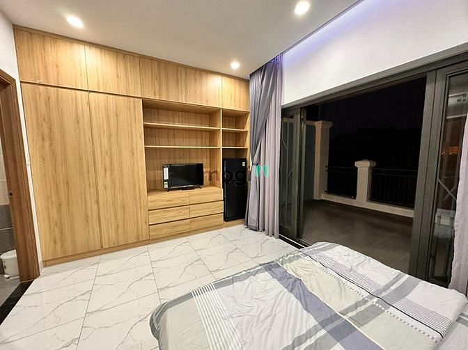Hình ảnh Cho thuê Shophouse Full Nội thất, 5 tầng, có thang máy,6PN. Giá 45tr